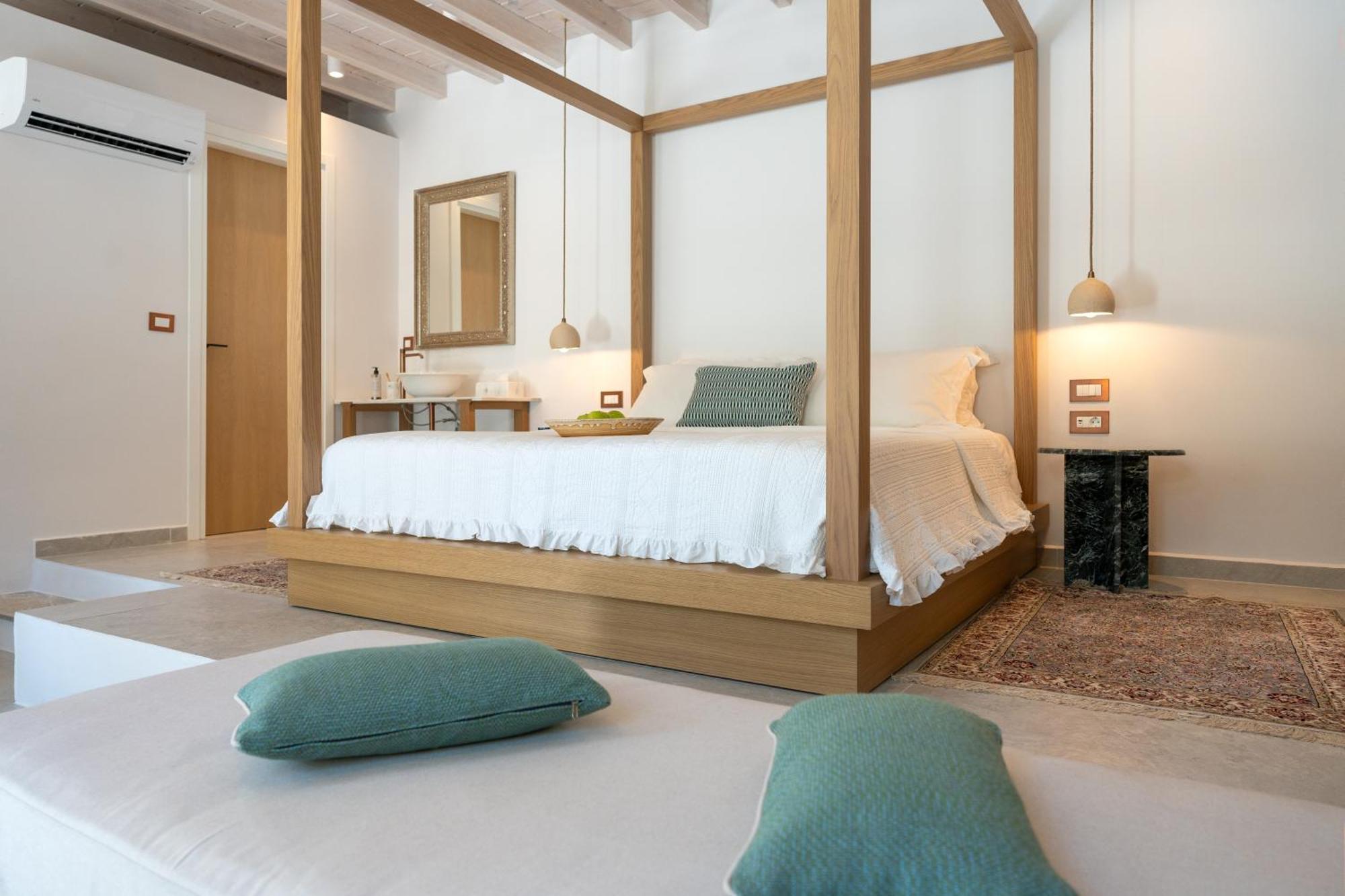 Nisomar Suites Sými Luaran gambar
